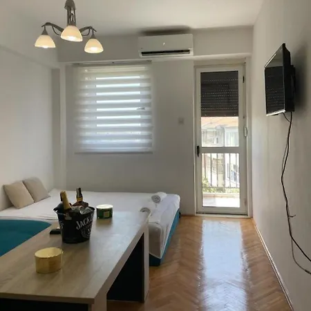 Ivana Apartment *